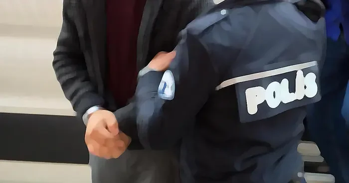 Kanepeden düştü denildi, cinayet çıktı! 3 kişi gözaltına alındı