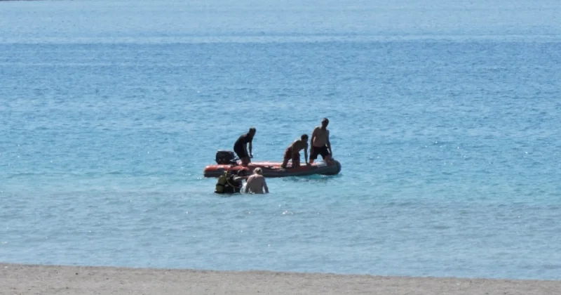 Salda Gölü nde can pazarı: Genç kız hastaneye kaldırıldı Sözcü Gazetesi