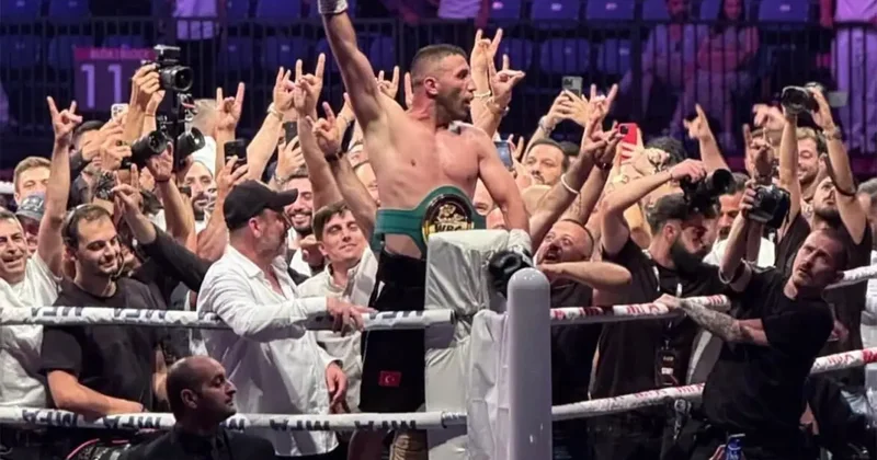 Avni Yıldırım, Mega Fight Arena 3 te altın kemerin sahibi oldu