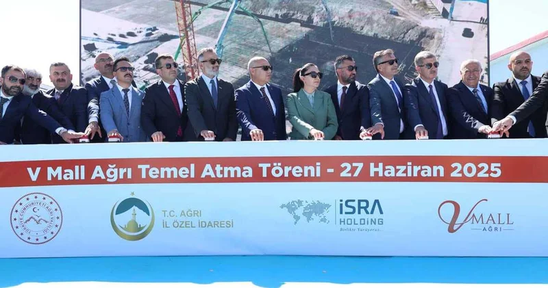 Ağrı’da hayata geçirilecek olan V Mall Ağrı Alışveriş ve Yaşam Merkezi projesinin temeli atıldı