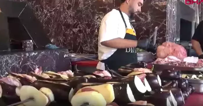 Tokat kebabı için bin kilometre yol geliyorlar