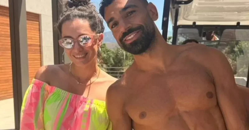 Hande Doğandemir, dünyaca ünlü futbolcu Salah ile fotoğrafını paylaştı