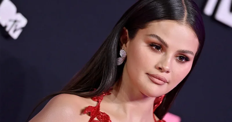 Selena Gomez, Alex Russo rolüne geri dönüyor