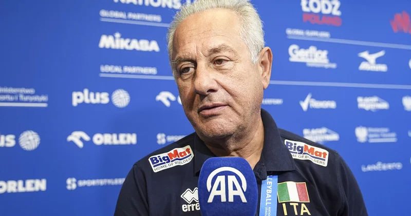İtalya Kadın Milli Voleybol Takımı Başantrenörü Julio Velasco: Şampiyon olduğumuz için çok mutluyuz