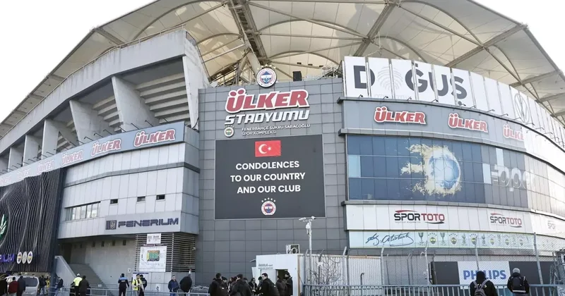 Fenerbahçe, stadyum dışındaki isim tabelasını Chobani olarak değiştirdi