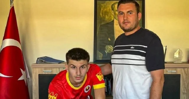 Tire 2021 FK yeni transferini açıkladı Futbol Haberleri