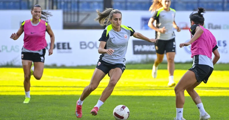 ABB FOMGET Arnavutluk ta! Futbol Haberleri
