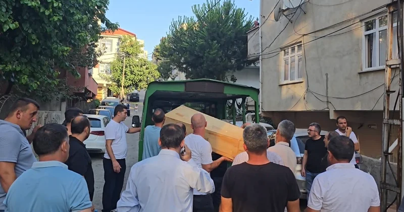 İstanbul da çifte kâbus! Anne ve babasını öldürdü! Son dakika haberleri