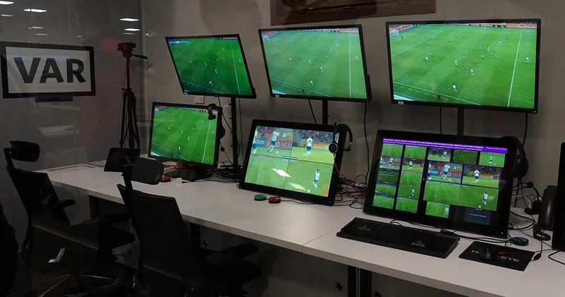 La Liga da devrim niteliğinde karar: Teknik direktörlere VAR incelemesi talep etme hakkı veriliyor