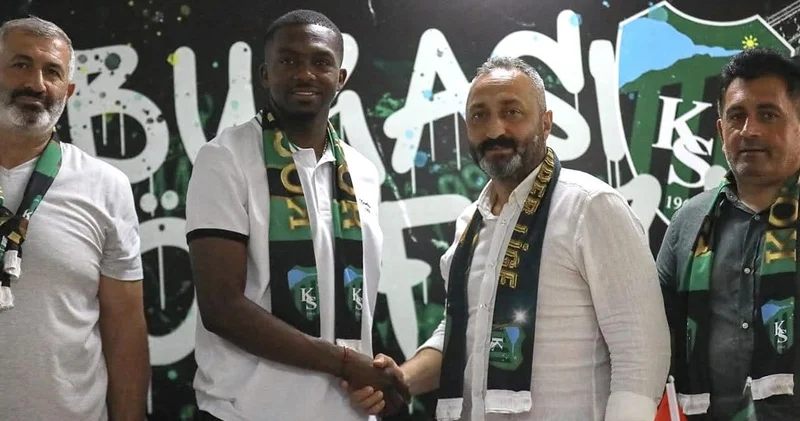 Kocaelispor İngiltere den transfer yaptı