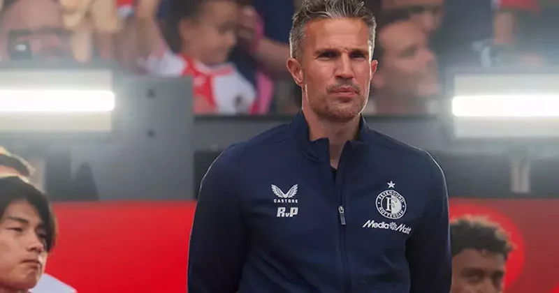 Robin van Persie on Fenerbahce: They have the same problem as us
