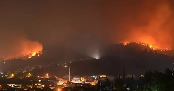 İki gündür devam eden orman yangınları sonrası Bursa Müftülüğü’nden yağmur duasına davet