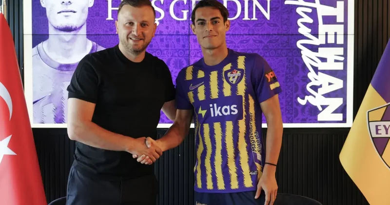 Süper Lig ekibi 22 lik forveti resmen duyurdu