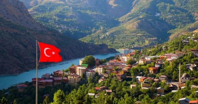 Erzincan da en yüksek sıcaklık 42 dereceyle Kemaliye de ölçüldü Erzincan Haberleri