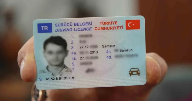 Ehliyet yenileme için son 3 gün: Ehliyet yenileme ücreti 15 TL den 7 bin 438 TL ye çıkacak, ehliyet yenileme nasıl, nereden yapılır?