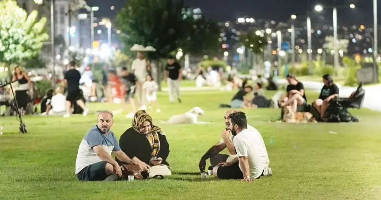 Eyvah! Şimdi de tropikal geceler geliyor