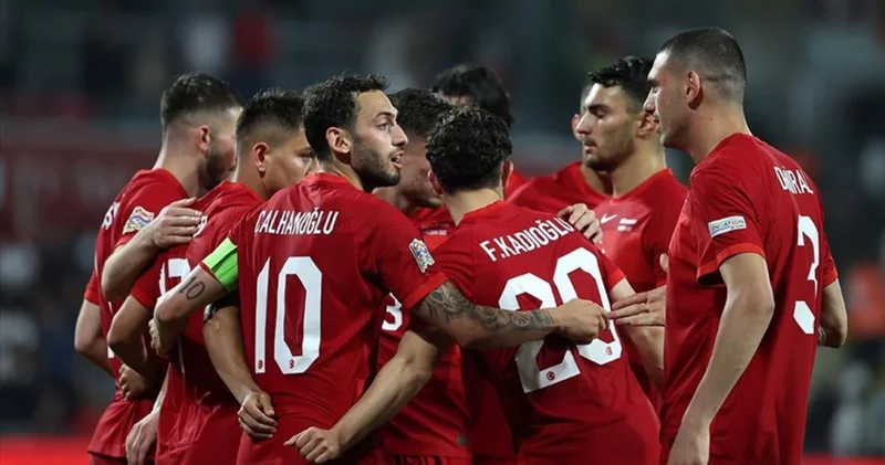 Yurt dışında oynayan Türk futbolcular