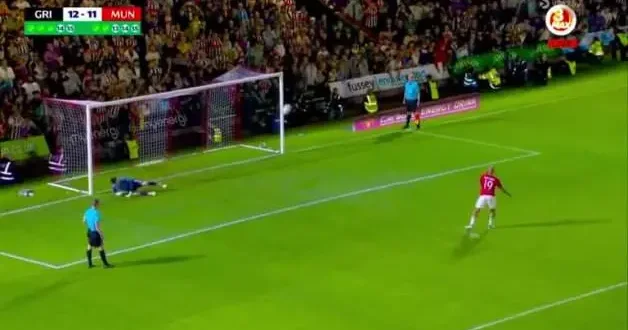 Yok artık Manchester United! Kupada 23 penaltı sonunda 4. Lig takımına elendiler!