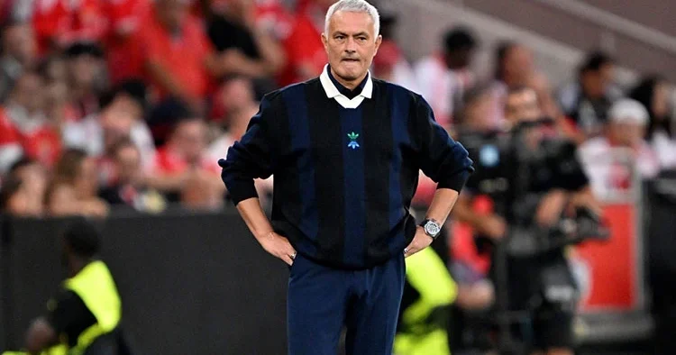 Jose Mourinho dan final sözleri: Avrupa Ligi nde yapabiliriz!