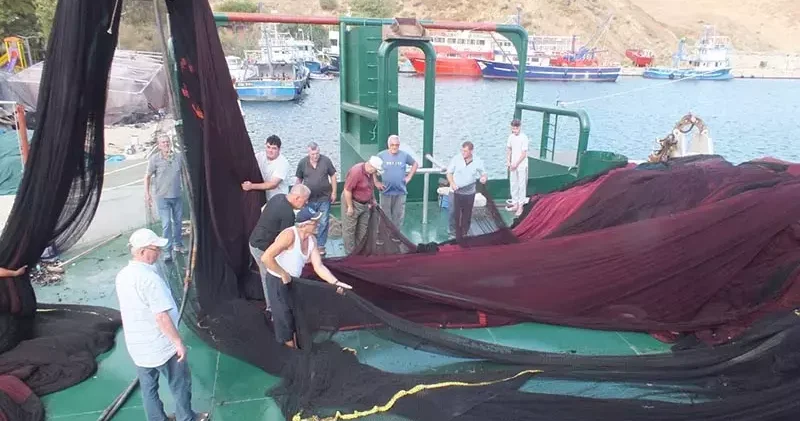 ‘Vira bismillah’ demek için hazırlıklarını tamamlayan balıkçılar av sezonundan umutlu