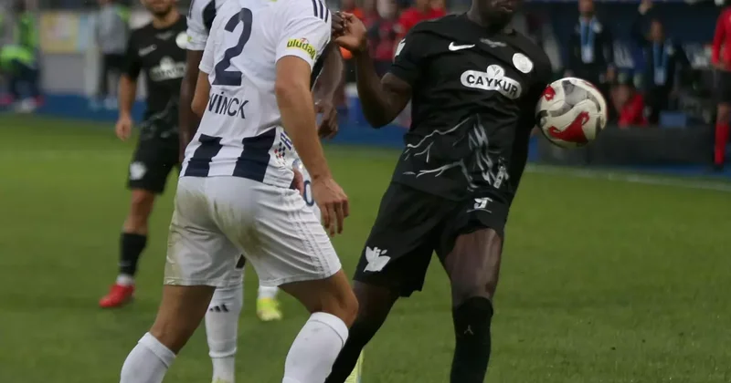 Süper Lig de kıran kırana geçen maç: 90+3 te yıkıldılar