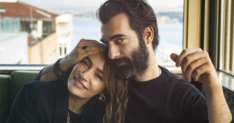 Evlilik sorusuna cevap verdi! Kalbimizden nikahlıyız