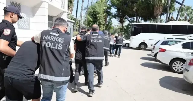 Bardak kolilerinden kilolarca uyuşturucu çıktı: 7 tutuklama Mersin Haberleri
