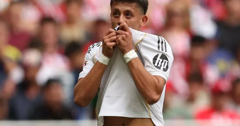 Madrid derbisine damga vuran Arda Güler, İspanya da manşetleri süsledi