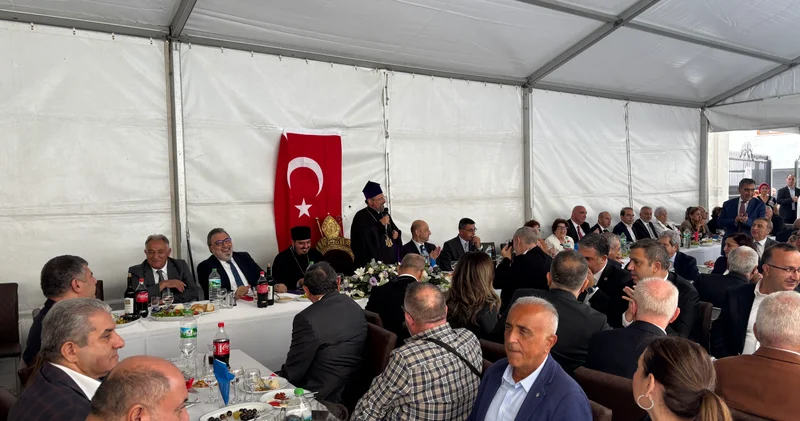 Yılın ilk sevgi sofrasında 23 milyon TL toplandı Agos