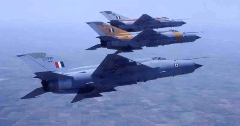 Hindistan uçan tabut MiG 21 leri emekli etti