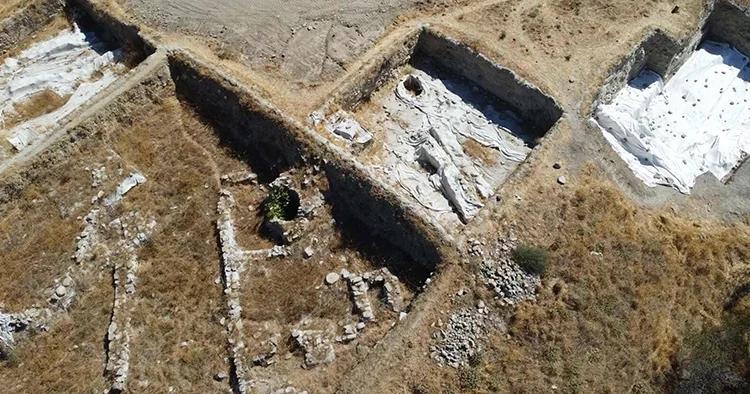 Bilindiği gibi değilmiş... Eceabat taki bulgularla ortaya çıktı Mitoloji, gerçeğe daha yakın