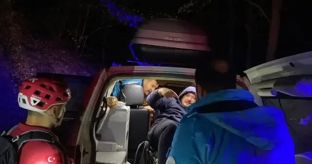 Uludağ da mahsur kurtarma operasyonu Bursa Haberleri