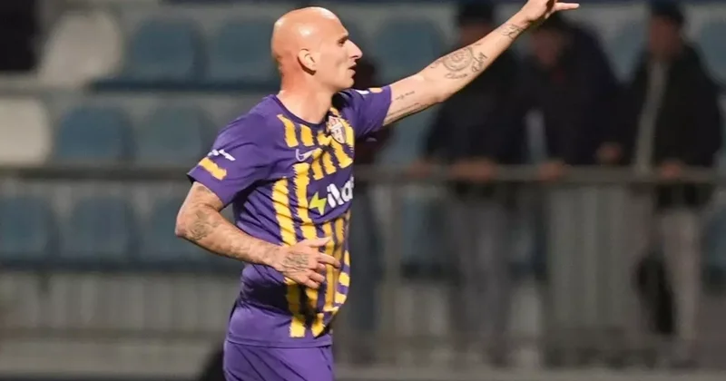 Süper Lig de mücadele eden Shelvey in yeni adresi 3. Lig