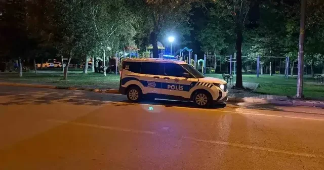 Parktaki grupların bıçaklı kavgasında kan aktı Kayseri Haberleri