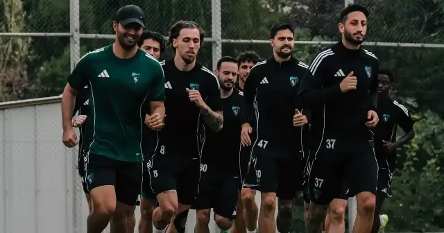 Kocaelispor da Beşiktaş maçı öncesi iki eksik Futbol Haberleri