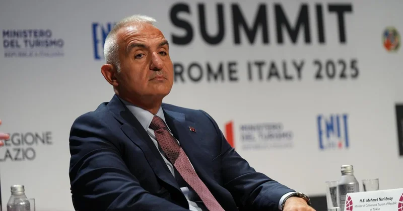 Bakan Ersoy, Türkiye nin gece müzeciliği deneyimini Roma da anlattı
