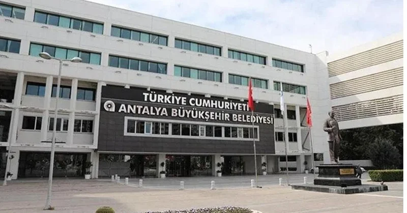 Antalya Büyükşehir Belediyesi nde rüşvet çarkı: Milyonlar siyah poşetlerle taşınmış