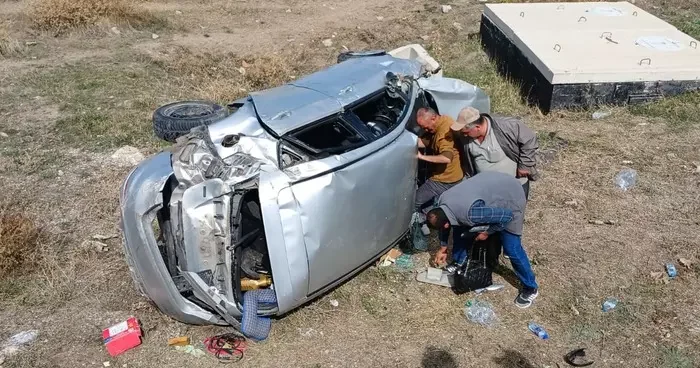 Çorum da düğün konvoyunda kaza! 2 kişi yaralandı