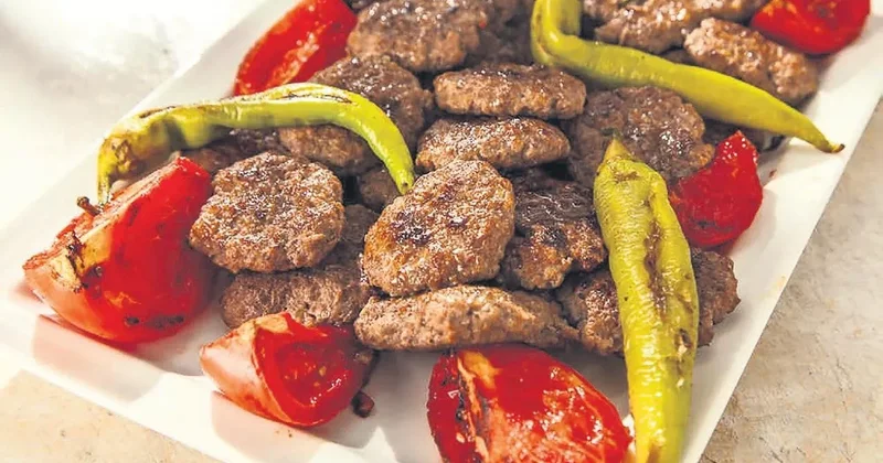 İDİL AÇIKALIN Herkesin sevdiği lezzet köfte