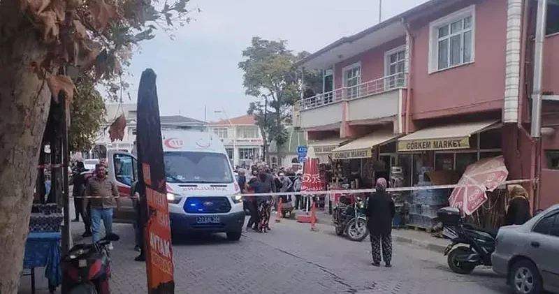 Baba oğul tarafından kıraathanede vurularak öldürüldü
