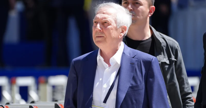 Aziz Yıldırım dan adaylık açıklaması: Sorumluluk üstlenmekten kaçınmam! Fenerbahçe Haberleri