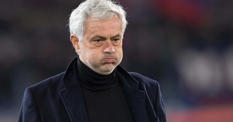Mourinho başkanı suçladı: Burnuma iyi kokular gelmiyor