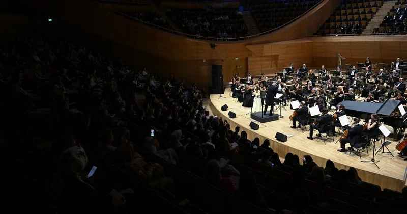 CSO 135 konserle sezonu kapattı
