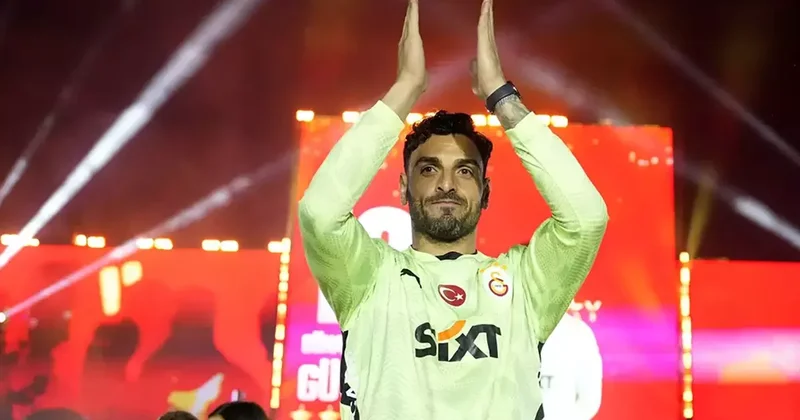 Galatasaray da Günay Güvenç ten yanlış şarkı açıklaması: Kızım seçmişti, üzüldüm Fanatik Gazetesi Galatasaray (GS) Haberleri Spor