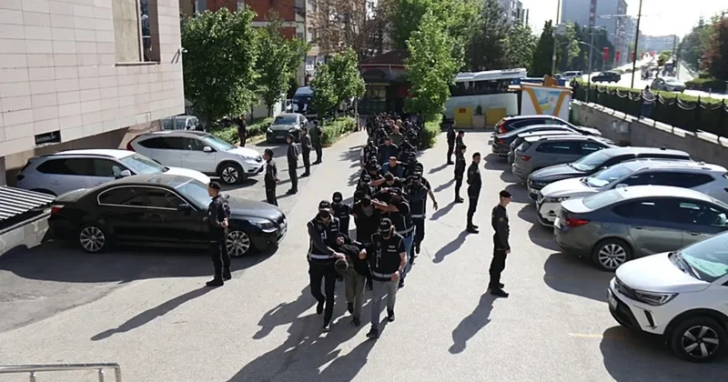 Maydonoz Döner e FETÖ operasyonunda yeni gelişme! Zanlılardan 7 si adliyede
