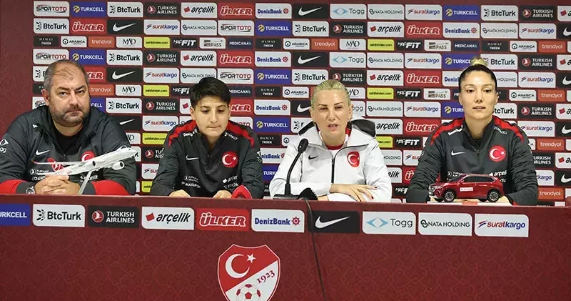 Necla Güngör Kıragası: Grubu 2’nci sırada tamamlayarak play off şansımızı sürdürmek istiyoruz