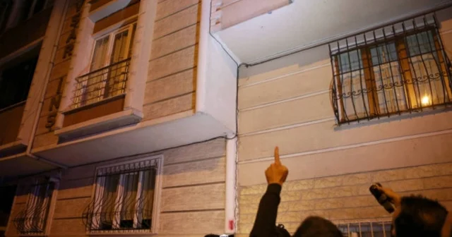 Sultangazi de deprem sonrası oluşan çatlaklar vatandaşları tedirgin ediyor İstanbul Haberleri