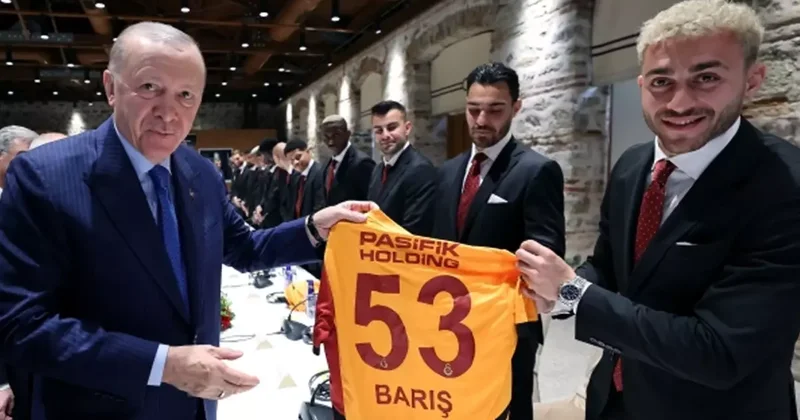 Cumhurbaşkanı Erdoğan ın Muslera ve Barış Alper Yılmaz la diyaloğu güldürdü