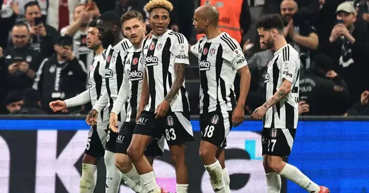 Beşiktaş ta yıldız oyuncuya sürpriz talip!