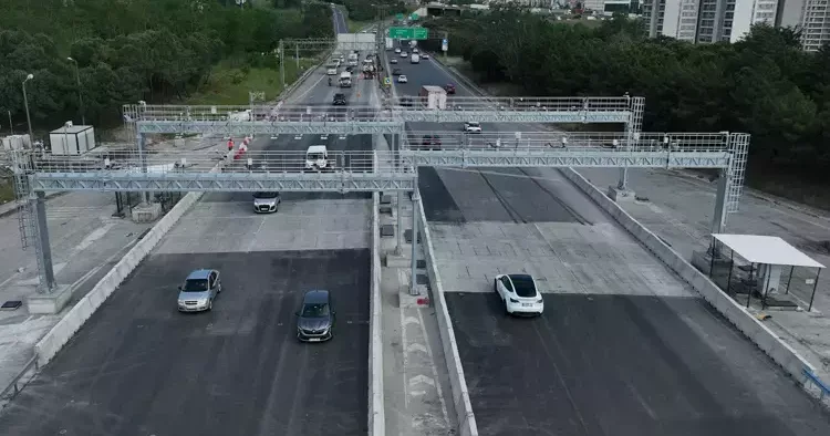 İstanbul da sürücülere müjde... Gişeler kaldırıldı geçişler hızlandı